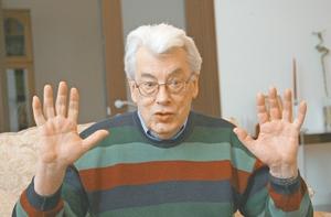 Известного целителя Алана Чумака снова ограбили