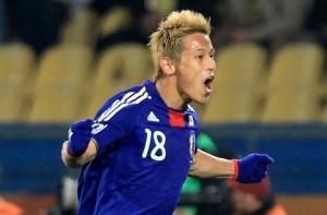 Япония обыграла Данию и вышла в плей-офф ЧМ-2010