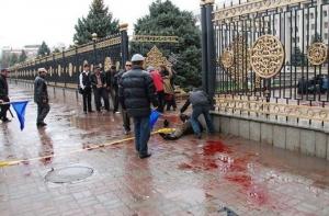 В киргизском городе Ош продолжаются столкновения и погромы