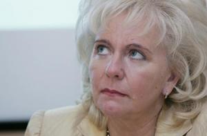 Кредиторы запретили Латвии резать бюджет здравоохранения