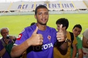 Виновнику поражения бразильцев не советуют ехать на родину