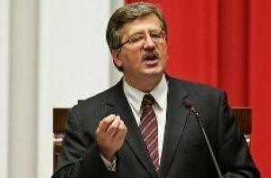 Exit-polls: на выборах президента Польши лидирует Коморовский