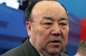 Медведев принял досрочную отставку Рахимова