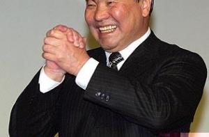 Киргизия будет требовать выдачи Акаева