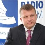 Шлесерс видит в кресле премьера себя или Домбровскиса