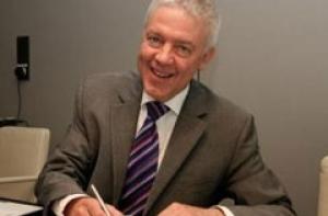 Новый глава Parex отказался учить латышский «из-под палки»