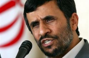 Президента Ирана Ахмадинеджада чуть не убило гранатой