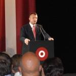 Шлесерс не даст пенсионеров в обиду