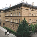 Сейм снова вернулся с каникул