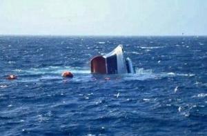 В море Лаптевых ищут российских моряков
