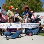 У здания штаб-квартиры компании Google прошел митинг