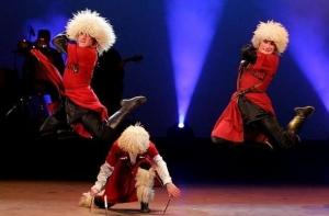 Саакашвили приказал учить школьников национальным танцам