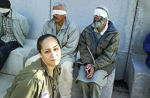 Армейские фото израильтянки вызвали международный скандал