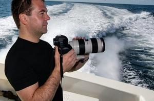 Из видео Медведева в Италии сделали рекламу (ВИДЕО)