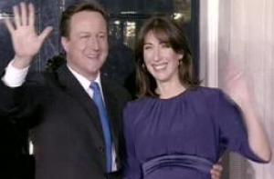 У британского премьер-министра Кэмерона родилась дочь