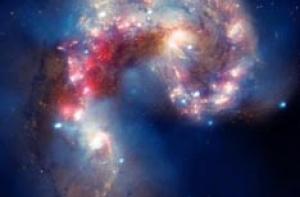 Новорожденные звезды устроили космошоу