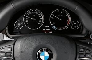 Полиция раскрыла автомобильную аферу в Latbema serviss