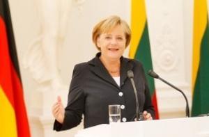 Канцлер Германии премьеру Литвы: Нельзя будущему поколению оставлять долги