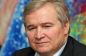 Экс-префект Москвы просит убежища от Елены Батуриной