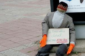 Полиция накажет соцдемов за размещение кукол