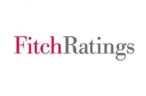Fitch повысил перспективную оценку кредитного рейтинга Латвии