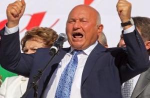 Скандальный фильм про Лужкова «Дело в кепке» уже выложили в Интернете