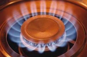 Аналитик: снижение цен на газ - это политика