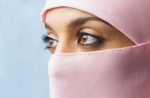 В Италии могут посадить за паранджу