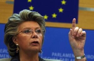 Еврокомиссия пригрозила Франции судом