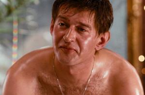 Хабенского застукали с незнакомкой