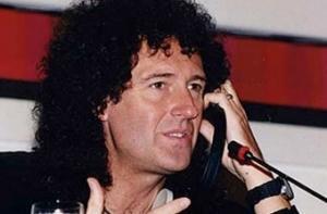 Гитарист Queen выступил в защиту британских ежей