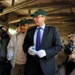 Мэр Риги отобедает с малоимущими