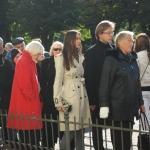 В последний час голосования у избирательных участков выросли очереди