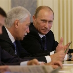 Путин назвал требования к преемнику Лужкова