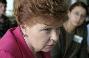 Вике-Фрейберга: неграждане должны иметь право голоса