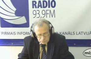 Долгополов: СЗК выгодно балансировать между «Единством» и ЦС