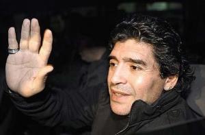 Марадона потребовал Нобелевскую премию