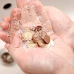 Отмывший 140 млн. латов бизнесмен убежал в Россию