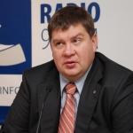 Калвитис: нигде в мире бюджет не принимают открыто