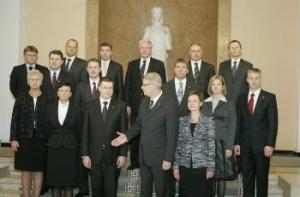 73% латвийцев не поддерживает идеи правительства