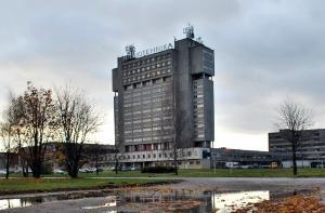 Бывшую «Радиотехнику» превратили в свалку