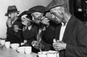 Суповые кухни появятся во всех районах