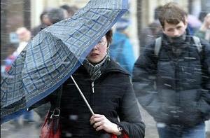 Латвии предсказали дождь и снег