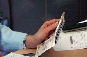 ЗАГС выплатит компенсацию обиженным родителям