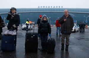 Транспортный хаос в «Домодедово» и «Шереметьево» усугубляется