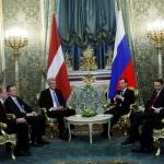 Затлерс и Кристовскис: отношения между Латвией и Россией улучшаются