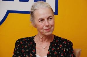 Экономист: решения правительства ввергнут общество в шок и апатию
