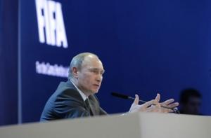 Путин тайно общался с ФИФА
