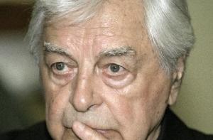 Юрий Любимов подал в отставку с поста худрука Театра на Таганке