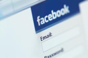 Facebook прокомментировал свое закрытие с 15 марта